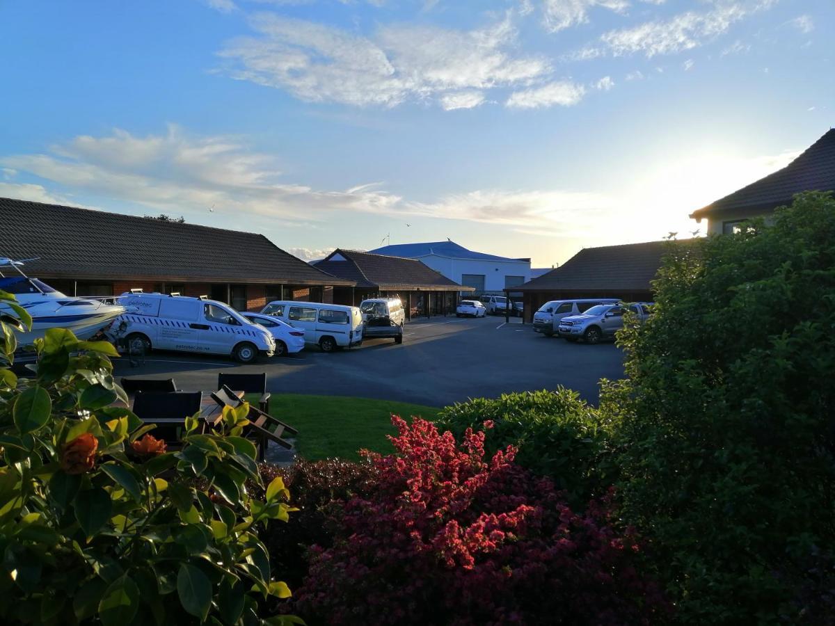 Amber Court Motel Nelson Exterior photo